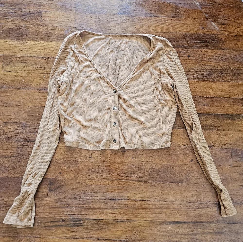ALO YOGA Ribbed Cropped Whisper Cardigan‎ Long Sleeve Button Crop Top Toffee L